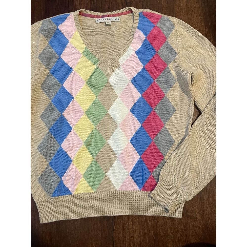 Tommy Hilfiger V neck Sweater L